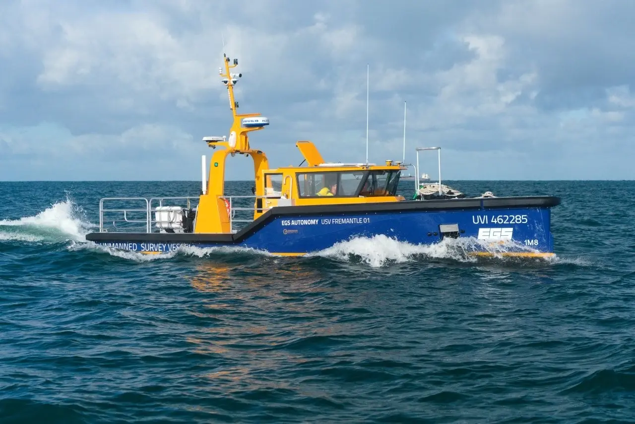 Fremantle-class  -  optionally crewed